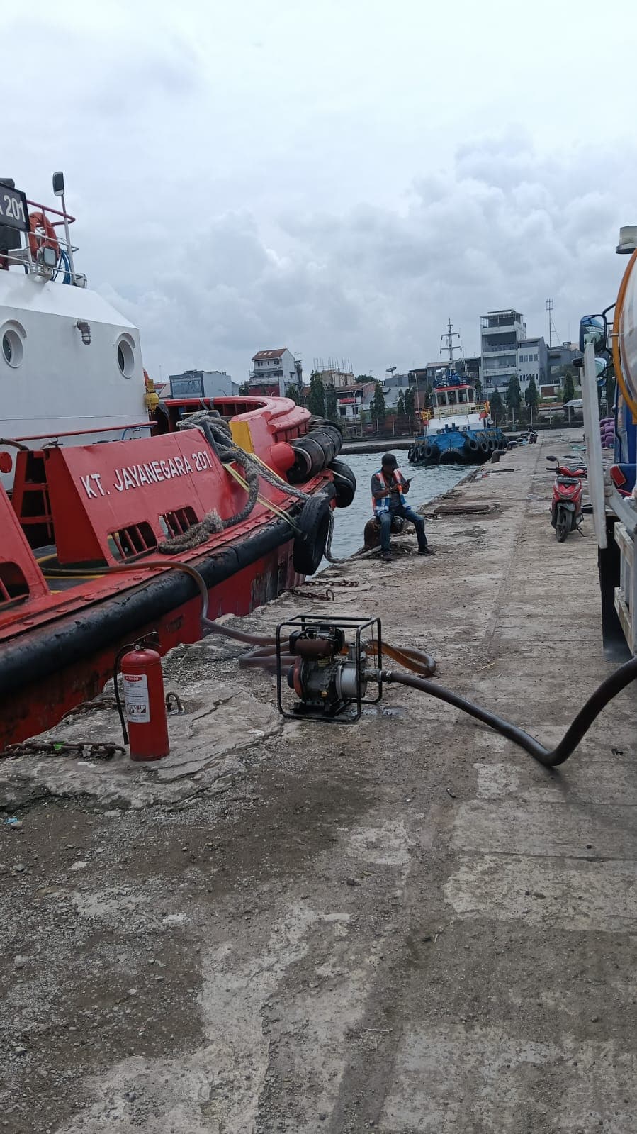 Kapal Operasional 6